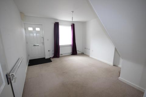 2 bedroom terraced house to rent, Blakeholme Court, Burton upon Trent DE14