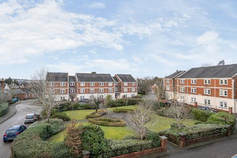 1 bedroom apartment for sale, Grosvenor House, St. Lukes Square, Guildford