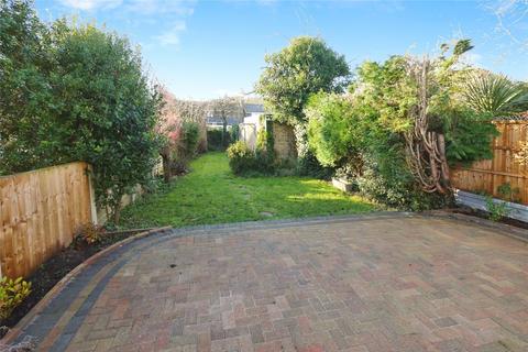 3 bedroom detached house for sale, Brentwood Road, Ingrave, Brentwood, Essex, CM13