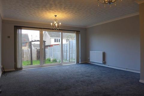 3 bedroom semi-detached house to rent, Larkhill Road, Wollaston