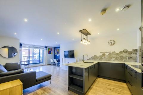 2 bedroom flat to rent, Cole Street, SE1