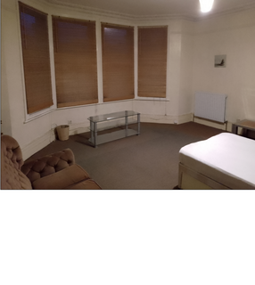 1 bedroom in a house share to rent, Culverley Road, London SE6