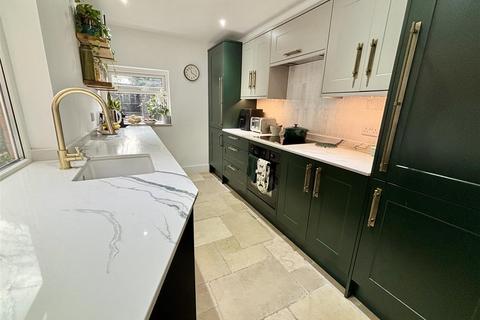 24 Barossa Road, Camberley, GU15 4JE