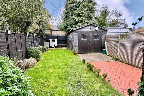 24 Barossa Road, Camberley, GU15 4JE