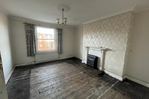 3 bedroom penthouse for sale, Esplanade Gardens, Scarborough, North Yorkshire, YO11