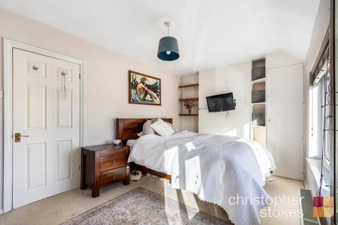 22 Franklin Avenue, Cheshunt, Waltham Cross, EN7 5DX