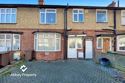 3 bedroom terraced house to rent, Norton Road, Luton, LU3