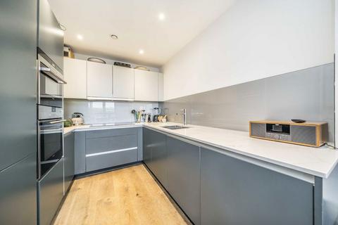 3 bedroom flat for sale, Prestwood Street, London N1