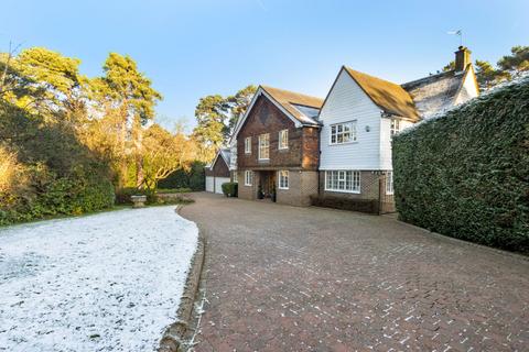 5 bedroom detached house for sale, Pine Coombe, Croydon CR0