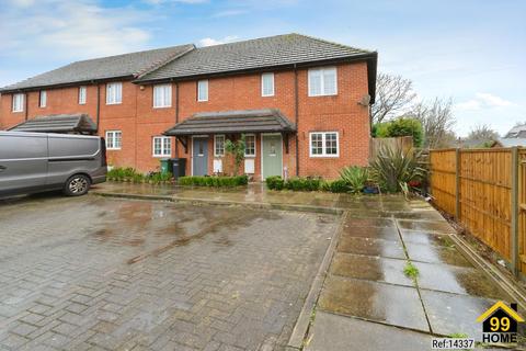 3 bedroom end of terrace house for sale, Cherrytrees, Coulsdon, CR5