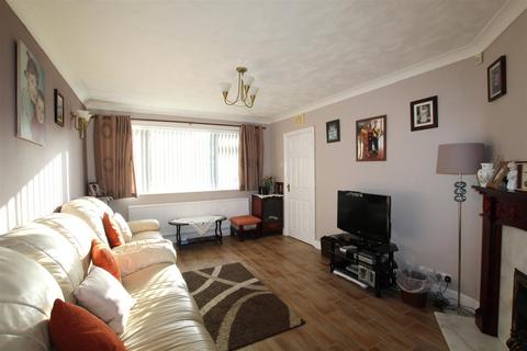 3 bedroom detached house for sale, Highgate Avenue, Birstall Leicester