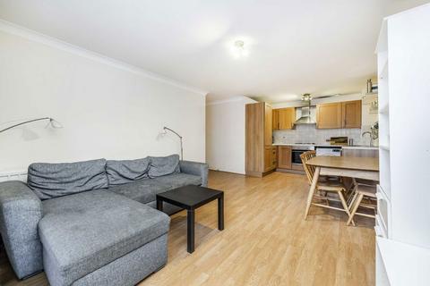 2 bedroom flat to rent, Maltings Close, London E3