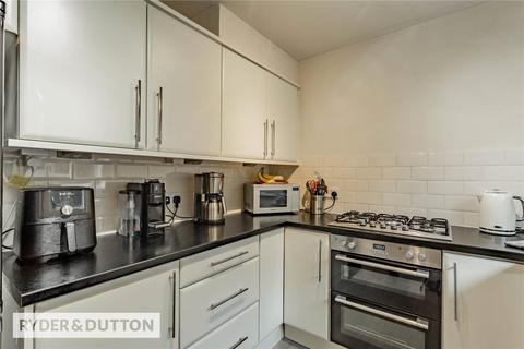 11 Slades View Close, Diggle, Oldham, OL3 5PE