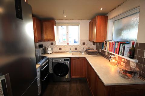 3 bedroom terraced house for sale, Blyth Walk, Upminster RM14