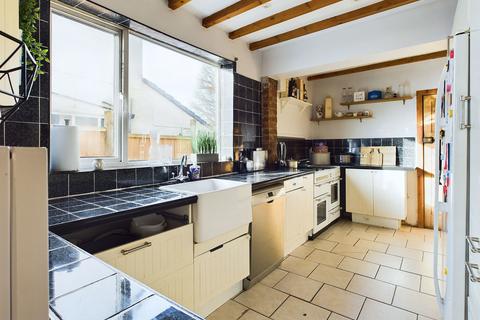 3 bedroom semi-detached house for sale, Crewe Road, Crewe CW2