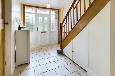565 Crewe Road, Wistaston, Crewe, CW2 6PU