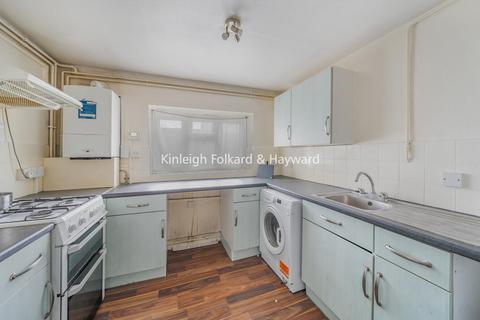 2 bedroom flat for sale, Sydney Road, Muswell Hill