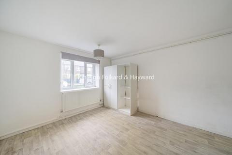 2 bedroom flat for sale, Sydney Road, Muswell Hill