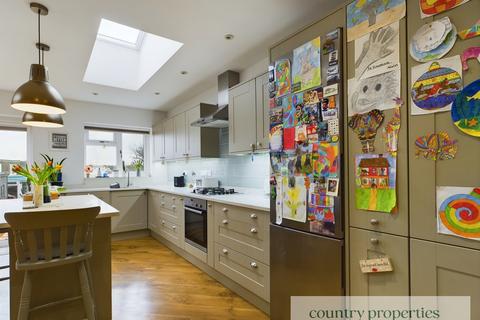 24 Brocket Road, Welwyn Garden City, AL8 7TY