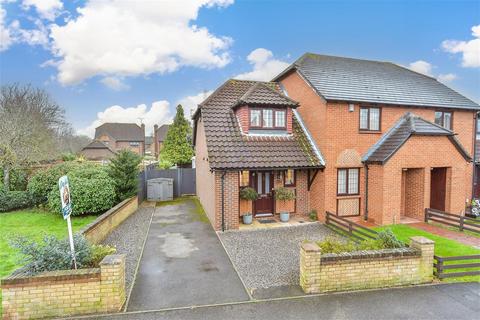 51 Low Meadow, Halling, Rochester, ME2 1LX