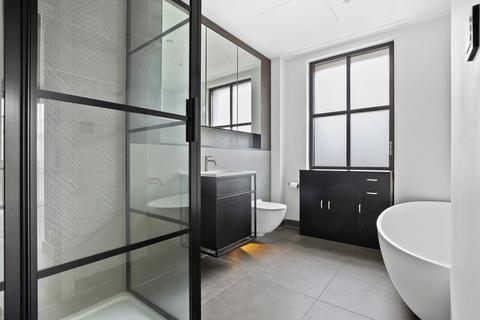 undefined, Cleveland Street, London, W1T