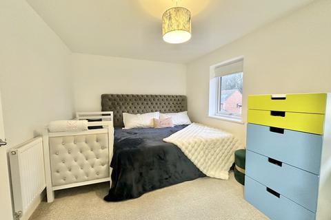 51 Condor Way, Basingstoke, RG24 9YA