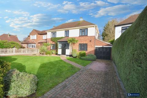 3 bedroom detached house for sale, Ayloffs Walk, Emerson Park, Hornchurch