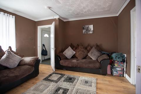 3 bedroom terraced house for sale, Loanhead Road, Motherwell ML1