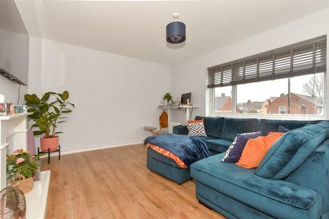 1 bedroom apartment for sale, Newton Road, Chigwell, Essex