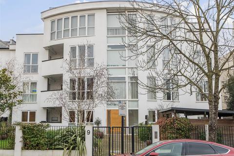 3 bedroom flat for sale, The Avenue, London,NW6