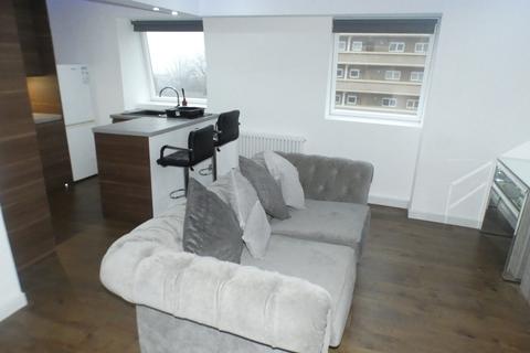 2 bedroom apartment to rent, Laurel Place, Glasgow G11