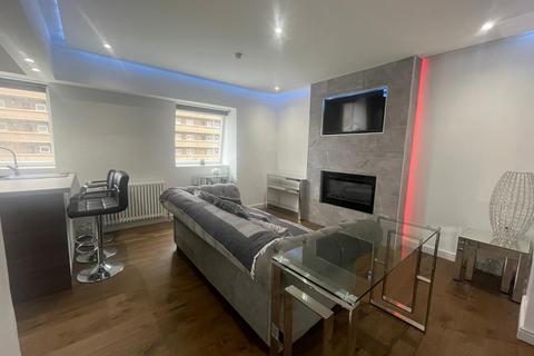 2 bedroom apartment to rent, Laurel Place, Glasgow G11