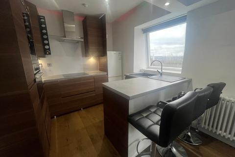 2 bedroom apartment to rent, Laurel Place, Glasgow G11