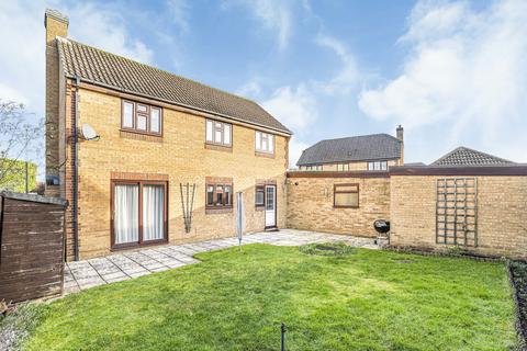 4 bedroom detached house for sale, Old School Close, Bicester, OX27