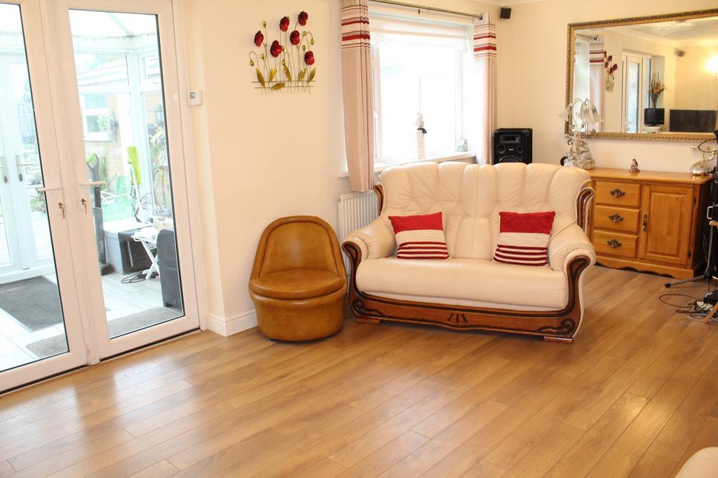 Lounge picture 2