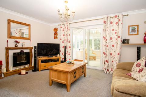 2 bedroom semi-detached bungalow for sale, Cuckoo Close, North Waltham