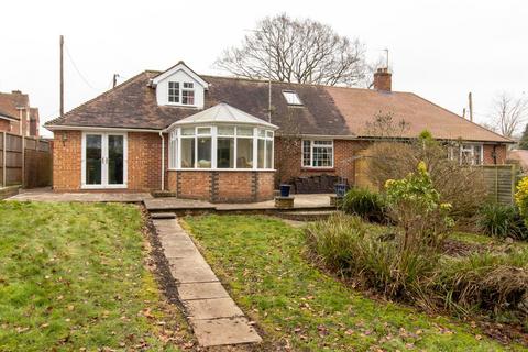 14 Cuckoo Close, North Waltham, Basingstoke, RG25 2BJ