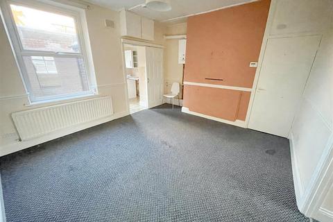 2 bedroom flat for sale, Park Road, Stanley DH9