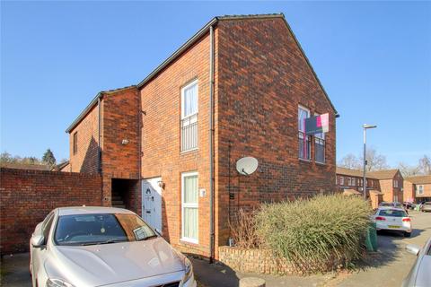 2 bedroom maisonette for sale, Kimberley, Bracknell, Berkshire, RG12