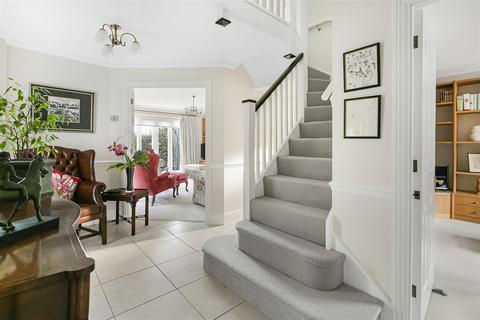 1, Manor Court Common Lane, Radlett, WD7 8PU