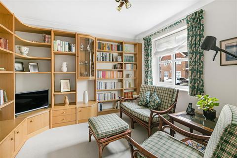 1, Manor Court Common Lane, Radlett, WD7 8PU
