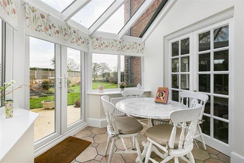 1, Manor Court Common Lane, Radlett, WD7 8PU