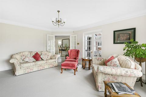 1, Manor Court Common Lane, Radlett, WD7 8PU