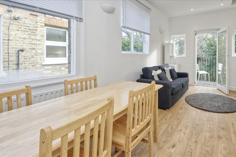 2 bedroom flat for sale, Shepherd's Bush W12 W12