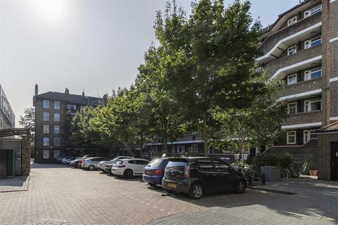 3 bedroom apartment for sale, Stoke Newington Church Street, London, N16