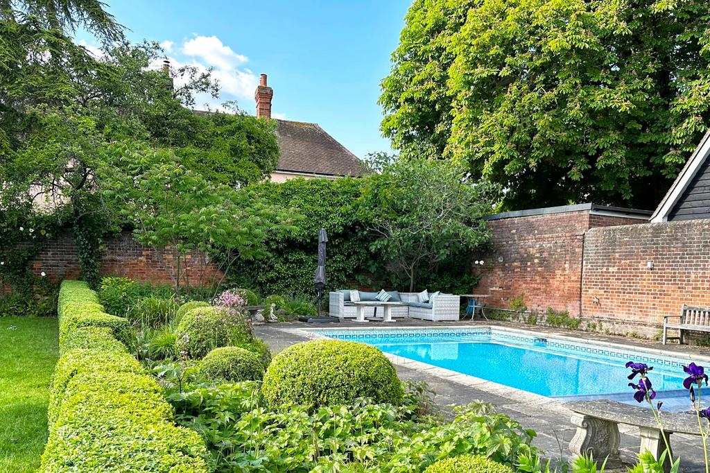 Pool Courtyard