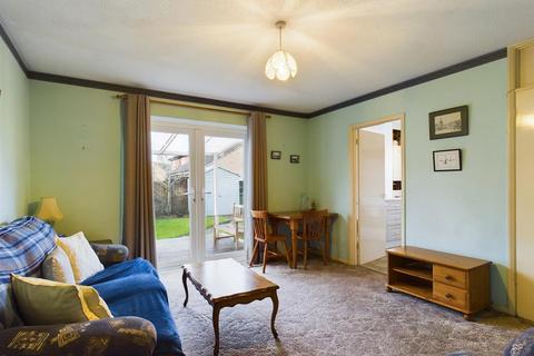 2 bedroom bungalow for sale, Hewlett Close, Chippenham SN15