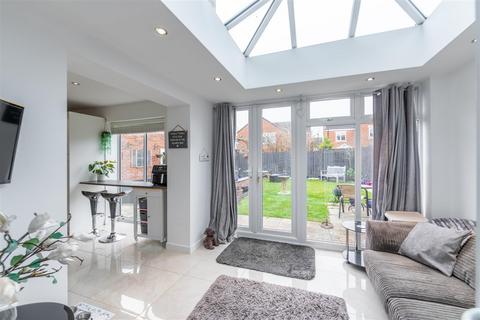 4 bedroom detached house for sale, Dunnock Place, Five Mile Park, NE13