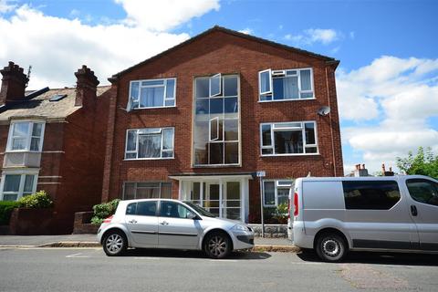 2 bedroom flat to rent, Well Street, Exeter, EX4 6QL