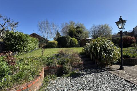 4 bedroom cottage for sale, 40 Church Street, Newent GL18